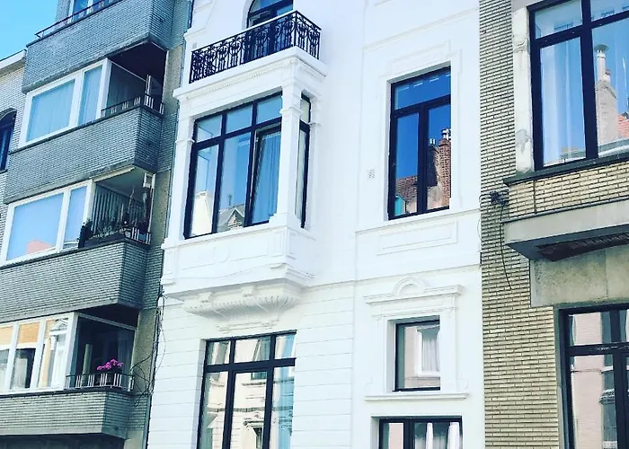 Chez Lileaula - Boho Duplex In Belle Epoque Oostende