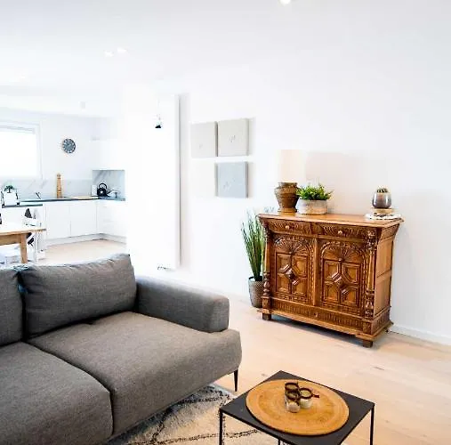 Chez Lileaula - Boho Duplex In Belle Epoque