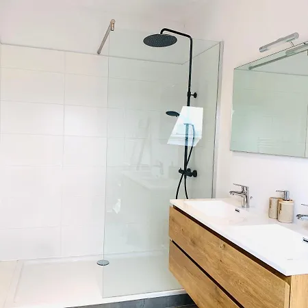 Chez Lileaula - Boho Duplex In Belle Epoque דירה